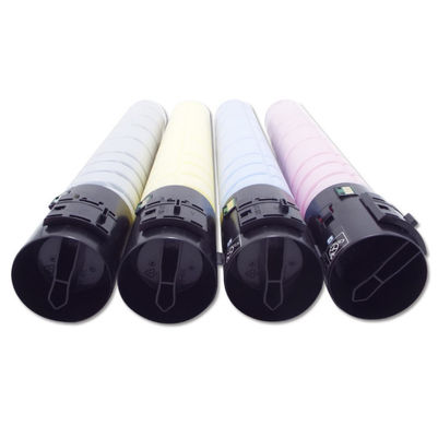Cartouches de toner Minolta pour copieurs Konica Minolta Bizhub C458 558 658, offrant les couleurs noir, cyan, jaune et magenta, et testées à 100 %
